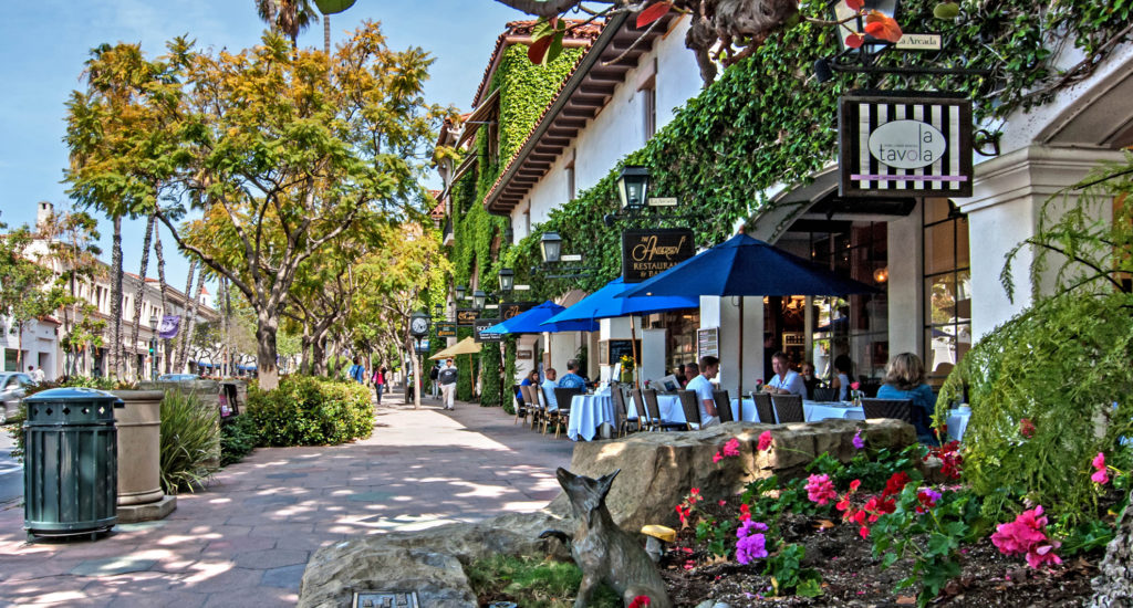 Santa Barbara, Shops on State Street in the city of Santa Barbara in southern California